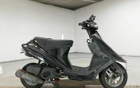 SUZUKI ADDRESS V100 CE11A