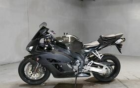 HONDA CBR1000RR 2004 SC57