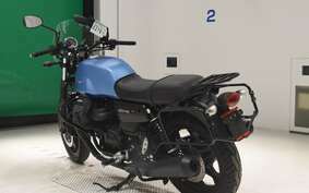 MOTO GUZZI V7 STONE 3 2019