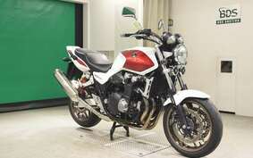 HONDA CB1300SF SUPER FOUR Gen. 3 2015 SC54