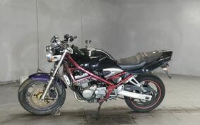 SUZUKI BANDIT 250 GJ77A