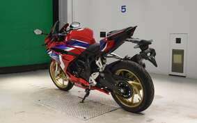 HONDA CBR250RR A MC51