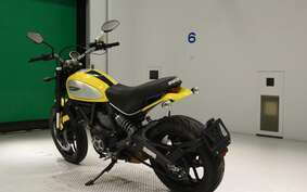 DUCATI SCRAMBLER ICON 2016