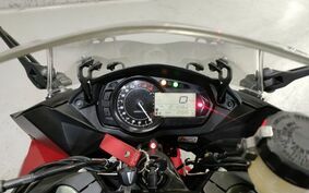 KAWASAKI NINJA 1000 2011 ZXT00G