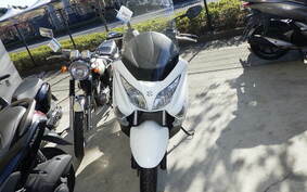 SUZUKI SKYWAVE 200 (Burgman 200) CH41A