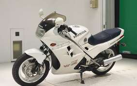 HONDA VFR750F 1988 RC24