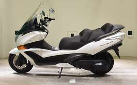 HONDA SILVER WING 400 GT Type 2009 NF03