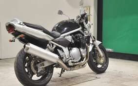 SUZUKI BANDIT 1200 2001 GV77A