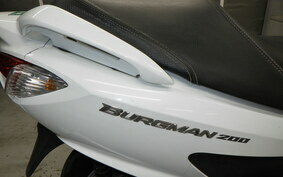 SUZUKI SKYWAVE 200 (Burgman 200) CH41A