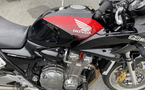 HONDA CB1300SB SUPER BOLDOR 2007 SC54