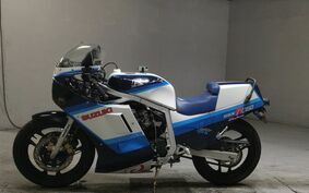 SUZUKI GSX-R750 1986 GR71G