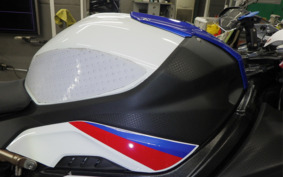 BMW S1000RR M PACKAGE 2021