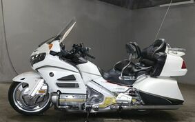 HONDA GL 1800 GOLD WING 2012 SC68