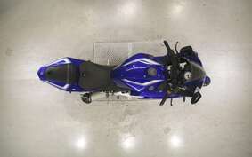 YAMAHA YZF-R125