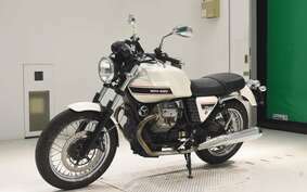 MOTO GUZZI V7 CLASSIC 2011