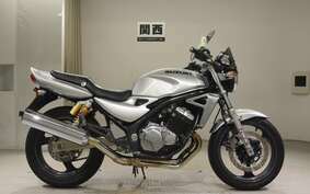 SUZUKI GSX250FX ZR250C