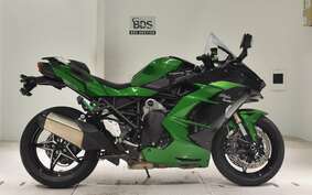 KAWASAKI NINJA H2 SX SE 2018 ZXT02A