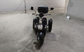YAMAHA CUXI100 TRIKE  C1DW