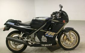 YAMAHA FZR250 2KR