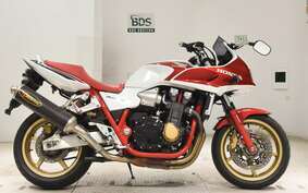 HONDA CB1300SB SUPER BOLDOR A 2006 SC54