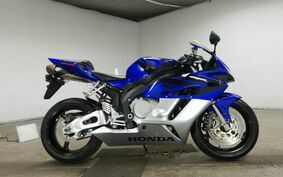 HONDA CBR1000RR 2004 SC57