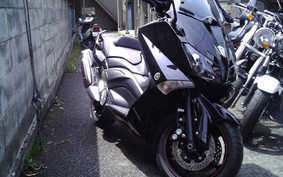 YAMAHA T-MAX 530 2013 SJ12J