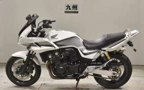 HONDA CB400 SUPER BOLDOR VTEC 2010 NC42