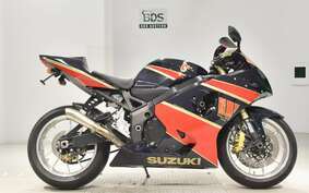 SUZUKI GSX-R600 2004 B2111