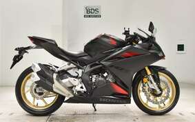 HONDA CBR250RR A MC51