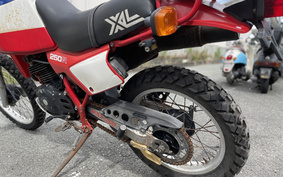 HONDA XL250R PARIS-DAKAR  MD03