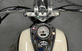 HONDA SHADOW 750 1998 RC44