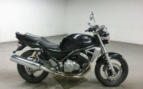 SUZUKI GSX250FX ZR250C