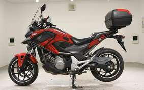 HONDA NC 700 X A 2012 RC63