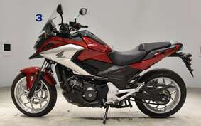 HONDA NC750X D Limited 2047 RC90