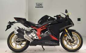 HONDA CBR250RR A MC51