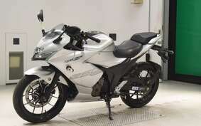 SUZUKI GIXXER 250 SF ED22B