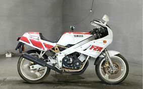 YAMAHA FZR400 1986 1WG