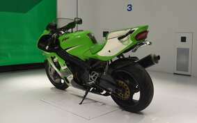 KAWASAKI NINJA ZX-7R 2001 ZX750P