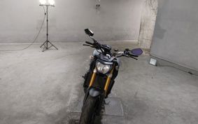 YAMAHA MT-09 RN34J