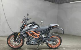 KTM 390 DUKE 2021 JPJ