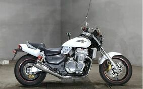 HONDA X4 LD 2000 SC38