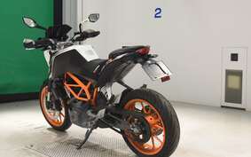 KTM 390 DUKE 2016 JGJ40