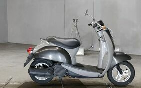 HONDA CREA SCOOPY AF55