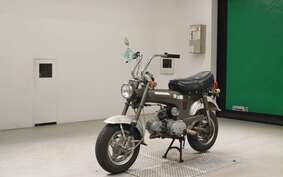 HONDA DAX 70 ST70