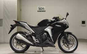 HONDA CBR250R A MC41