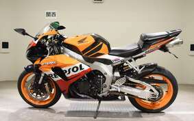 HONDA CBR1000RR 2007 SC57