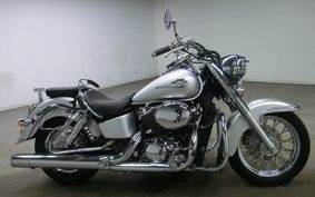 HONDA SHADOW 750 1999 RC44