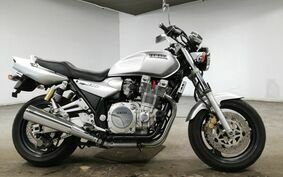 YAMAHA XJR1300 1999 RP01J