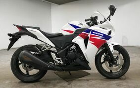 HONDA CBR250R MC41