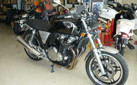 HONDA CB1100 2010 SC65